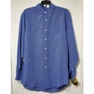 TravelSmith Men’s Medium Button-Down Shirt Blue Check 71% Rayon 29% Polyester